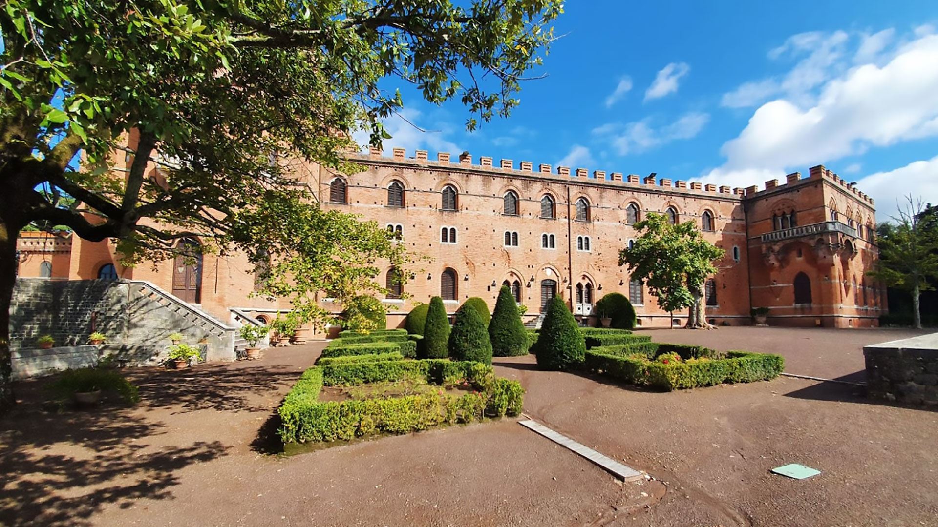 CASTELLO DI BROLIO