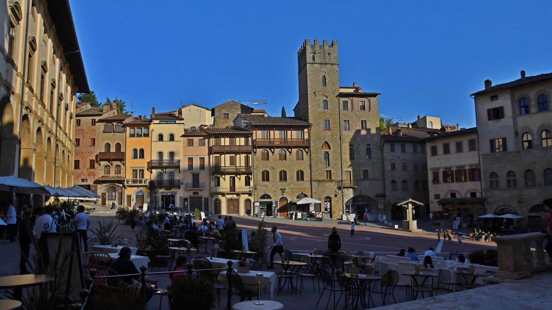 arezzo incontri