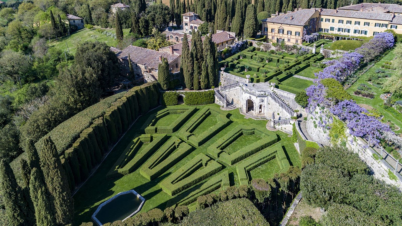 Garden of Villa La Foce, Siena