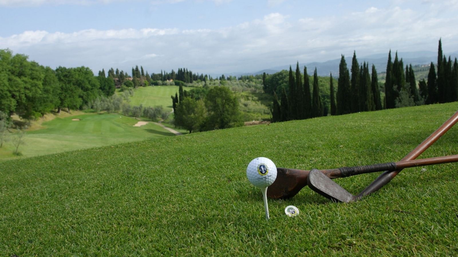 Golf Ugolino, above, is the oldest course in Tuscany